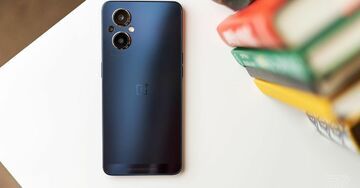 OnePlus Nord N20 test par The Verge