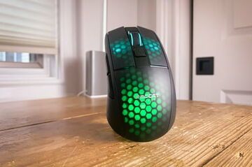 Roccat Burst Pro test par DigitalTrends Roccat Burst Pro test par DigitalTrends