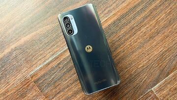 Motorola Moto G52 test par HT Tech