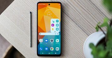 Motorola Moto G Stylus 5G testé par The Verge Motorola Moto G Stylus 5G testé par The Verge