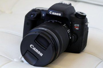 Canon EOS Rebel T6s test par DigitalTrends