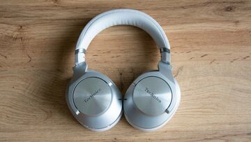 Technics EAH-A800 reviewed by ExpertReviews