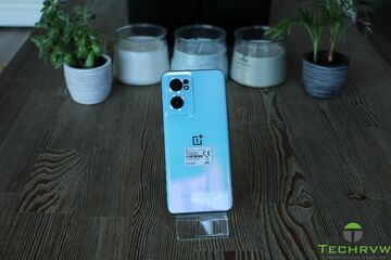 OnePlus Nord CE 2 reviewed by TechRVW