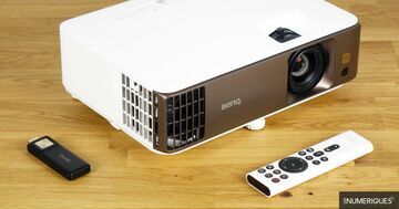 BenQ W1800i testé par Les Numériques BenQ W1800i testé par Les Numériques