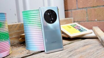 Honor Magic4 Pro testé par ExpertReviews Honor Magic4 Pro testé par ExpertReviews