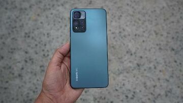 Xiaomi 11i reviewed by Tech Advisor