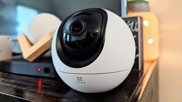 Ezviz C6 testé par Android Central Ezviz C6 testé par Android Central