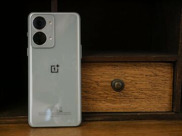 OnePlus Nord 2T reviewed by MobileTechTalk