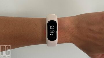 Garmin Vivosmart 5 reviewed by PCMag Garmin Vivosmart 5 reviewed by PCMag