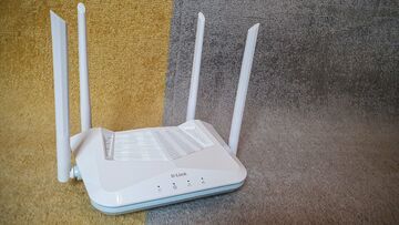 D-Link AX1500 test par ExpertReviews