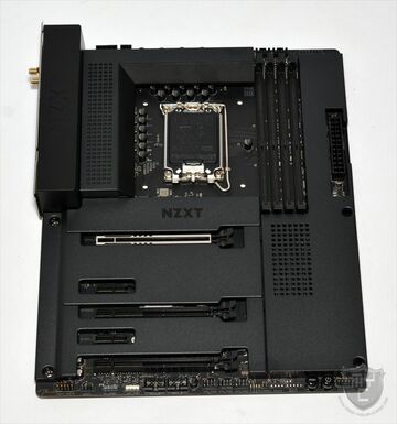 NZXT N7 Z690 testé par MYC Media NZXT N7 Z690 testé par MYC Media