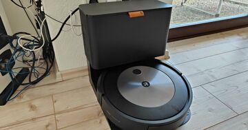 Análisis iRobot Roomba J7 por TechStage