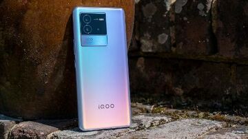 Vivo iQoo Neo 6 reviewed by Tech Advisor