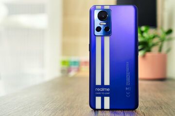 Realme GT Neo 3 testé par Pocket-lint Realme GT Neo 3 testé par Pocket-lint