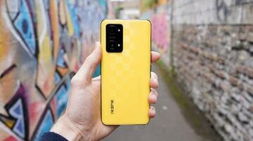 Realme GT Neo 3 reviewed by Tech Advisor