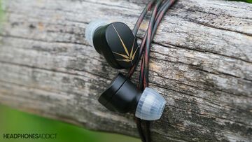 Moondrop Chu reviewed by HeadphonesAddict
