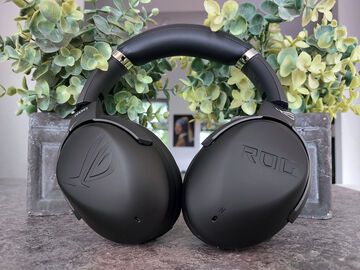 Asus ROG Strix Go test par TechGaming Asus ROG Strix Go test par TechGaming