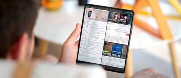 Samsung Galaxy Z Fold 3 reviewed by GSMArena