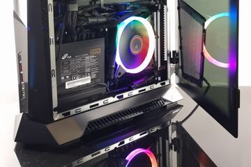 MSI MEG Trident X testé par Geeknetic MSI MEG Trident X testé par Geeknetic