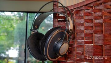 Test AKG K702