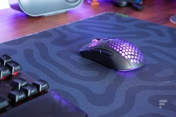 Roccat Burst Pro test par FrAndroid Roccat Burst Pro test par FrAndroid