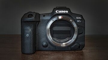 Canon EOS R5 test par Creative Bloq