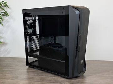Cooler Master Masterbox 500 testé par TechGaming Cooler Master Masterbox 500 testé par TechGaming