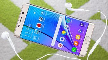 Samsung Galaxy S6 Edge Plus test par PCMag Samsung Galaxy S6 Edge Plus test par PCMag