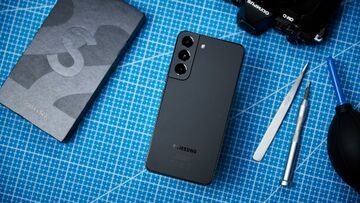 Samsung Galaxy S22 test par ComputerHoy