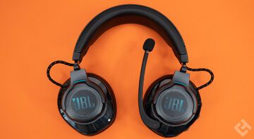 Test JBL Quantum 810