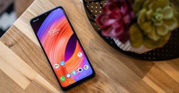 TCL  30 test par The Verge