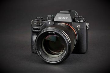 Sony Alpha 9 II Review