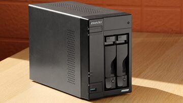 Asustor test par PCMag