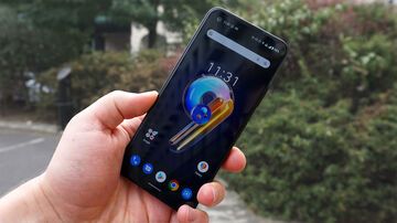 Asus Zenfone 9 test par TechRadar