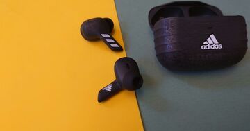Adidas test par TechStage Adidas test par TechStage