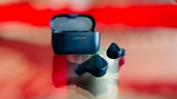 Jabra Elite 4 Active test par IndiaToday