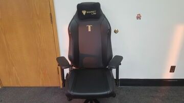 Test Secretlab Titan