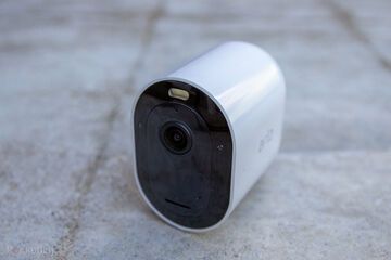 Netgear Arlo Pro 4 test par Pocket-lint