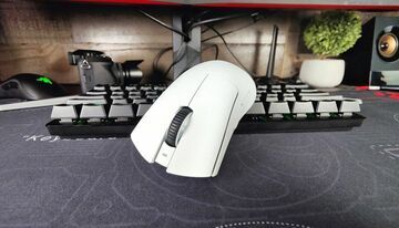 Razer DeathAdder V3 Pro test par MMORPG.com