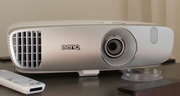 BenQ HT2050 reviewed by Digital Weekly