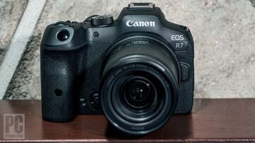 Canon EOS R7 test par PCMag