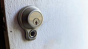 Deadbolt test par Android Central