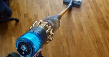 Dyson V15 Detect Absolute test par HardwareZone