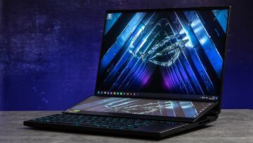 Asus ROG Zephyrus Duo 16 test par ExpertReviews