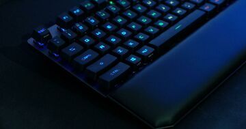 Asus ROG Strix Scope RX test par HardwareZone