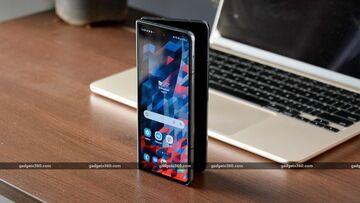 Samsung Galaxy Z Fold 4 test par Gadgets360