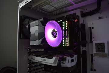 Arctic Freezer i35 A-RGB test par Play3r