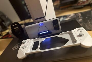 Asus ROG Phone 6 Pro testé par MKAU Gaming