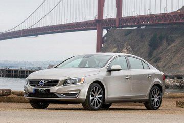 Volvo S60 Review: 9 Ratings, Pros and Cons