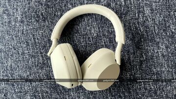 Sony WH-1000XM5 testé par Gadgets360 Sony WH-1000XM5 testé par Gadgets360
